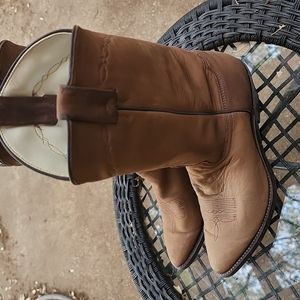 Vintage cute tan brown cowboy boots